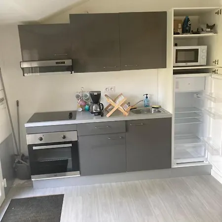 Les Maisons De Charly غيديل